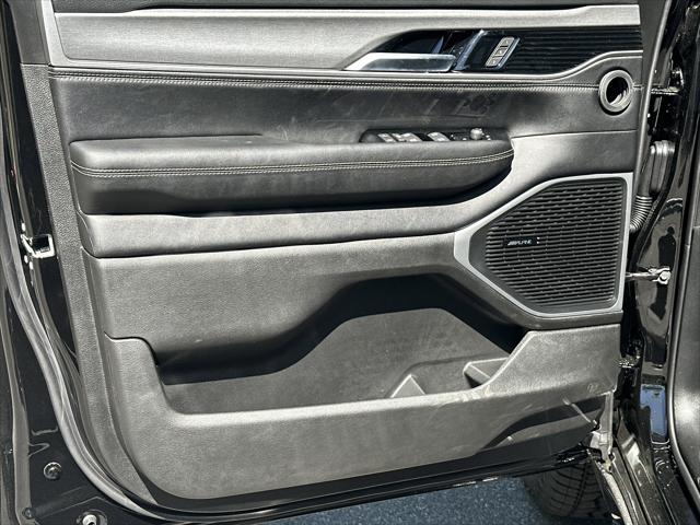 2026 Jeep Grand Wagoneer Upland