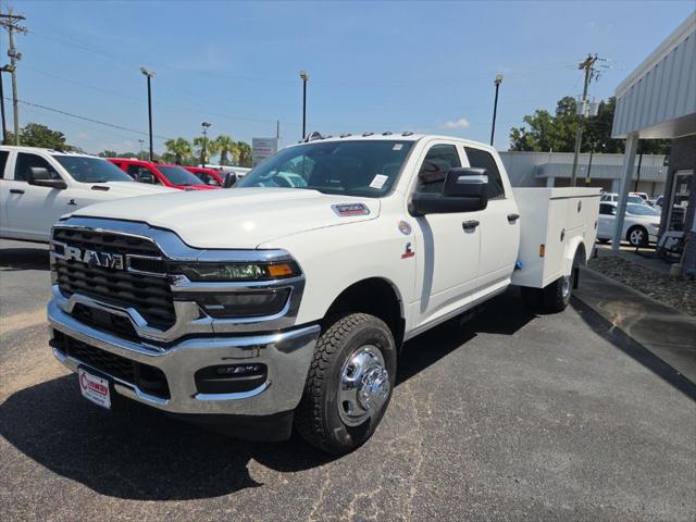 2026 RAM 3500 Chassis RAM 3500 TRADESMAN CREW CAB CHASSIS 4X4 60 CA