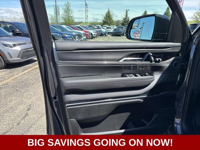2026 Jeep Grand Wagoneer Summit Obsidian 4x4
