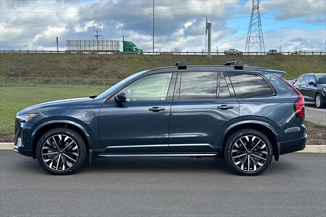 2026 Volvo XC90 Plug-In Hybrid Ultra Dark Theme, T8 AWD, Electric/Gasoline, 6 Seats