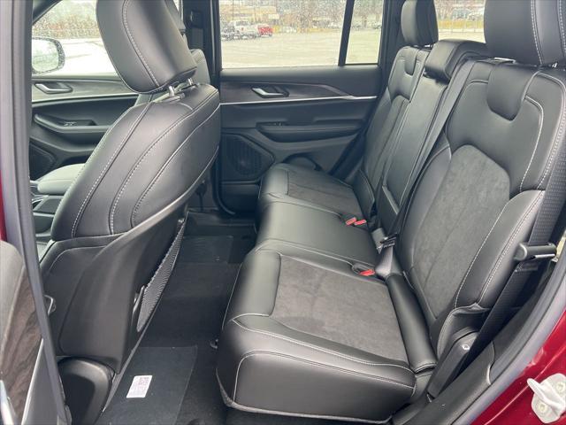 2026 Jeep Grand Cherokee Altitude 4x4