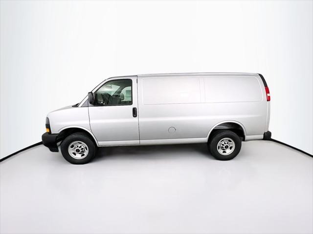 2026 GMC Savana Cargo 2500 Regular Wheelbase, Work Van, RWD