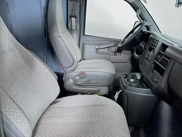 2026 GMC Savana Cargo 2500 Regular Wheelbase, Work Van, RWD