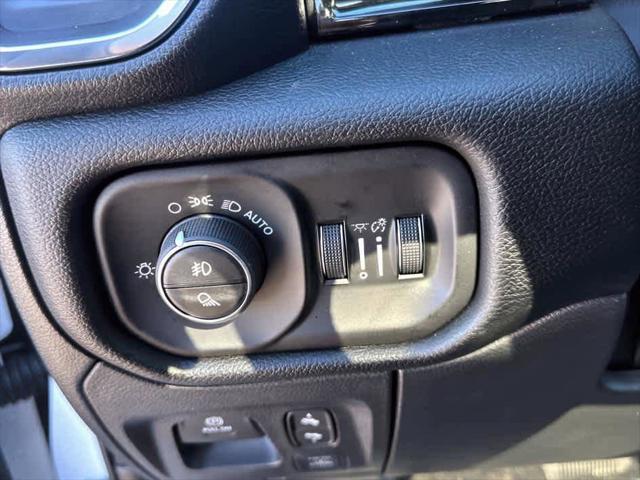 2026 Ram 1500 Laramie Crew Cab 4x4 5'7" Box