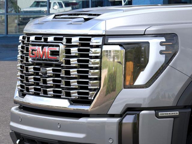 2026 GMC Sierra 3500HD Crew Cab, Long Bed, Denali Dual Rear Wheel, 4WD