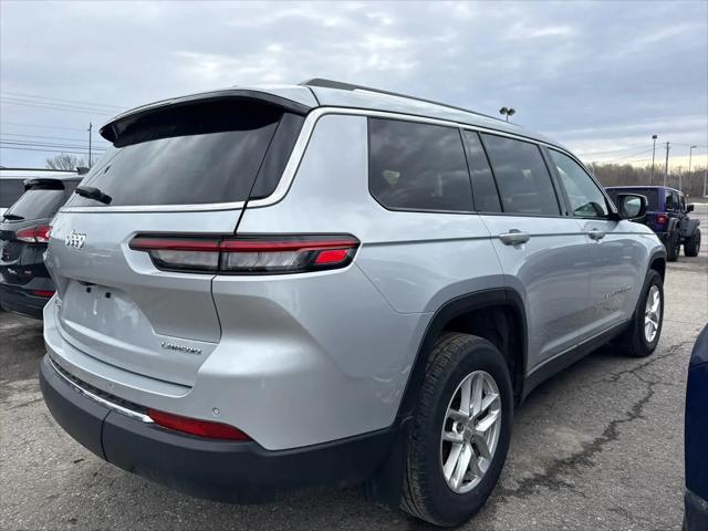 2023 Jeep Grand Cherokee L Laredo 4x4