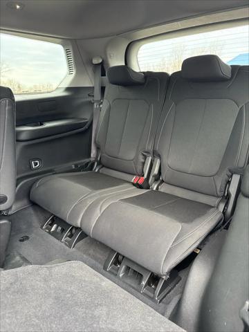 2023 Jeep Grand Cherokee L Laredo 4x4