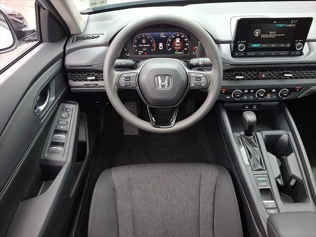 2025 Honda Accord Sedan SE