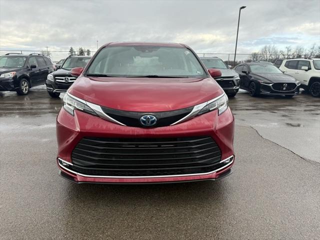 2022 Toyota Sienna XLE