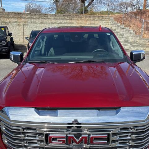 2024 GMC Sierra 1500 4WD Crew Cab Short Box Denali