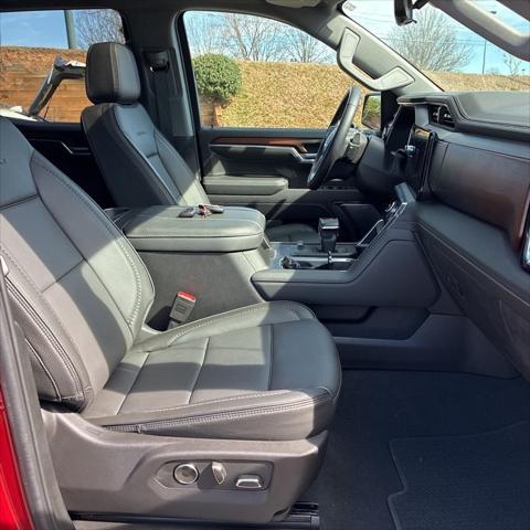 2024 GMC Sierra 1500 4WD Crew Cab Short Box Denali
