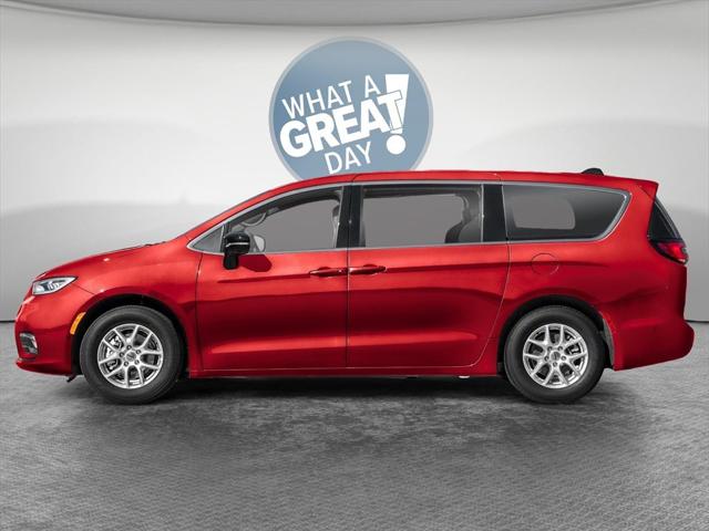 2026 Chrysler Pacifica PACIFICA SELECT AWD