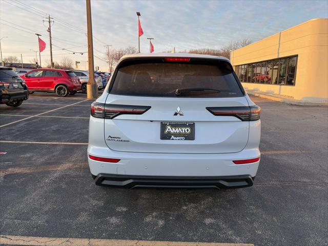 2026 Mitsubishi Outlander ES 1.5T S-AWC