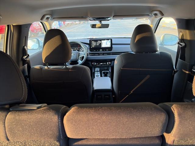 2026 Mitsubishi Outlander ES 1.5T S-AWC
