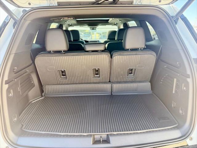 2026 GMC Acadia Denali FWD