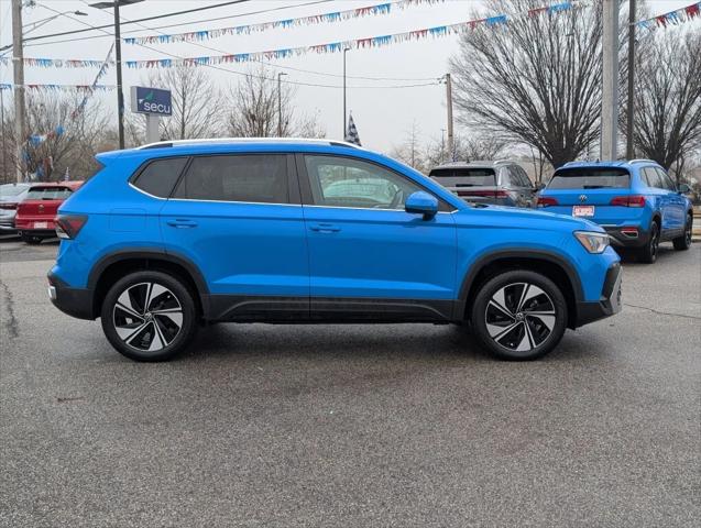 2025 Volkswagen Taos 1.5T SE