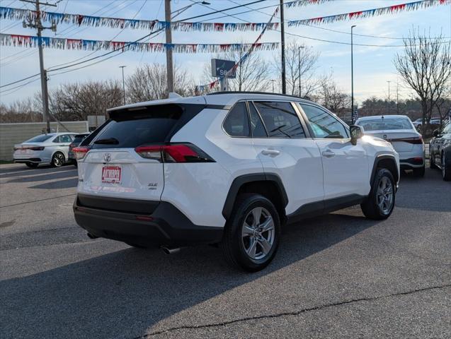 2024 Toyota RAV4 XLE