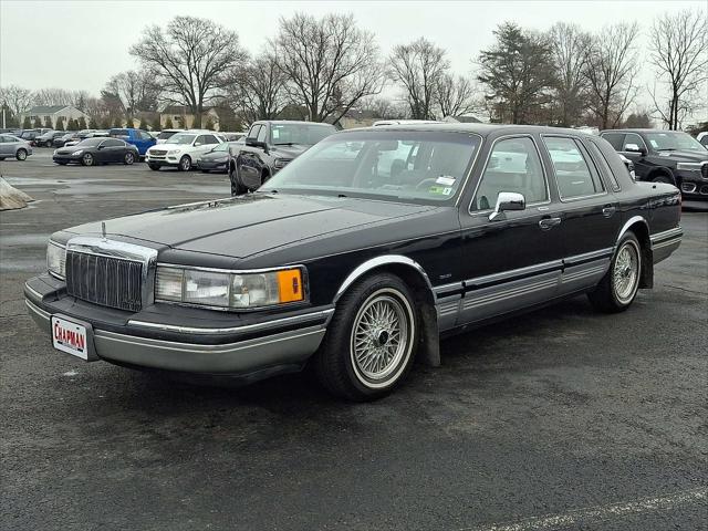 1991 Lincoln Town Car Signature