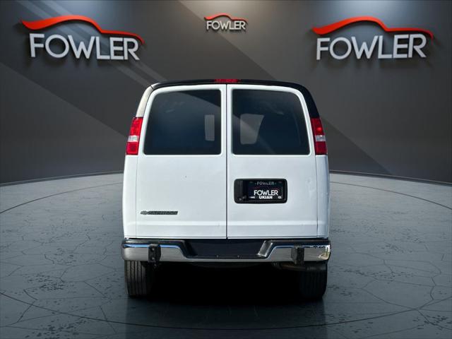 2024 Chevrolet Express Cargo Van RWD 2500 Regular Wheelbase WT