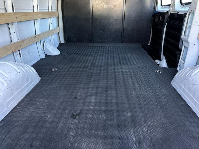 2024 Chevrolet Express Cargo Van RWD 2500 Regular Wheelbase WT