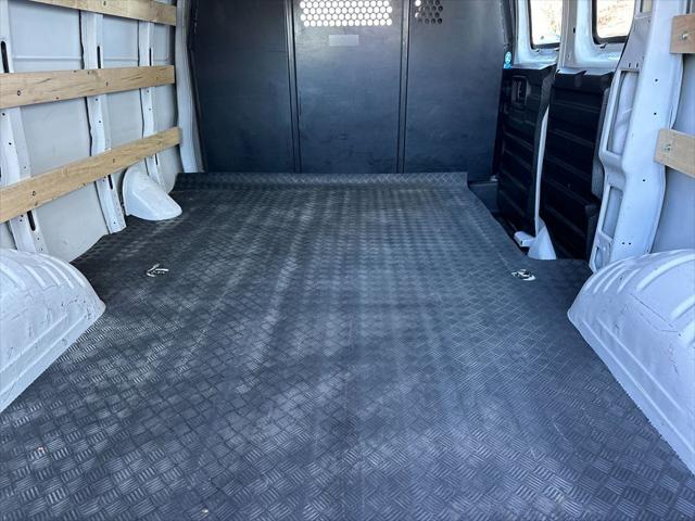 2024 GMC Savana Cargo RWD 2500 Regular Wheelbase Work Van