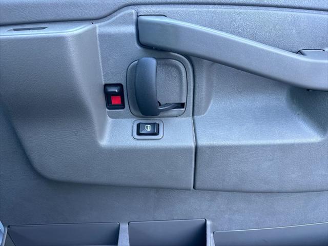 2024 GMC Savana Cargo RWD 2500 Regular Wheelbase Work Van