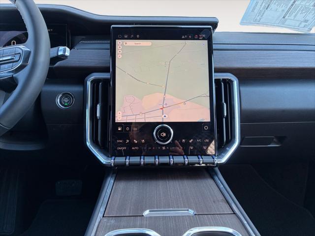 2026 GMC Acadia Denali FWD