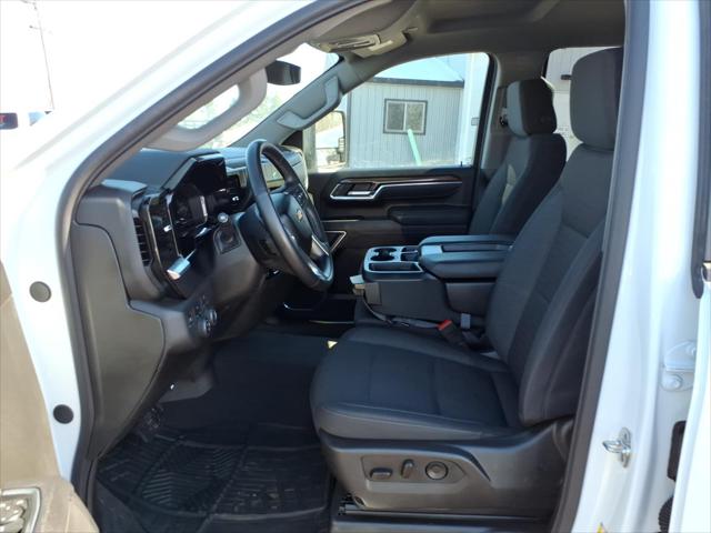 2025 Chevrolet Silverado 2500HD 4WD Crew Cab Standard Bed LT