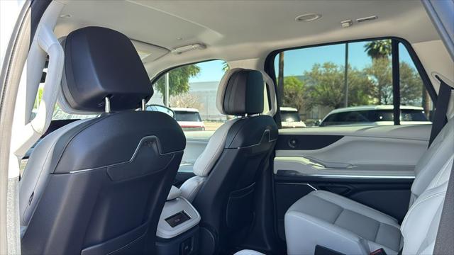 2026 Lincoln Navigator Premiere