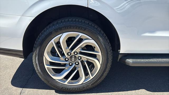 2026 Lincoln Navigator Premiere