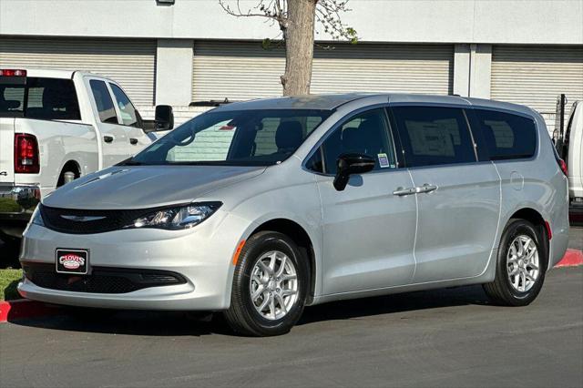 2026 Chrysler Voyager Voyager Lx