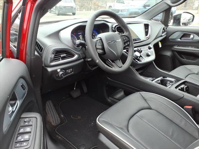 2026 Chrysler Pacifica Limited AWD