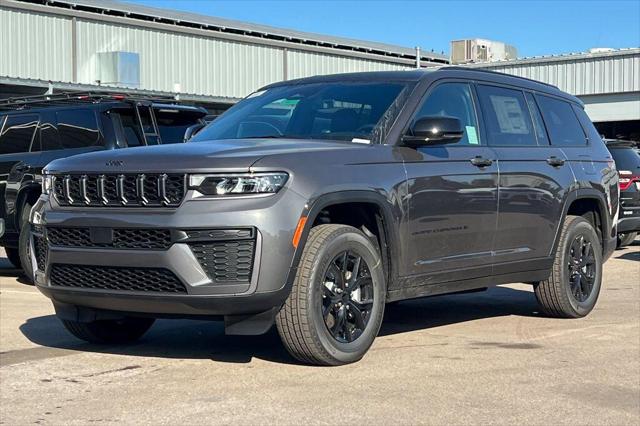 2026 Jeep Grand Cherokee L Grand Cherokee Laredo Altitude 4x4