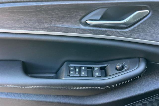 2026 Jeep Grand Cherokee L Grand Cherokee Laredo Altitude 4x4