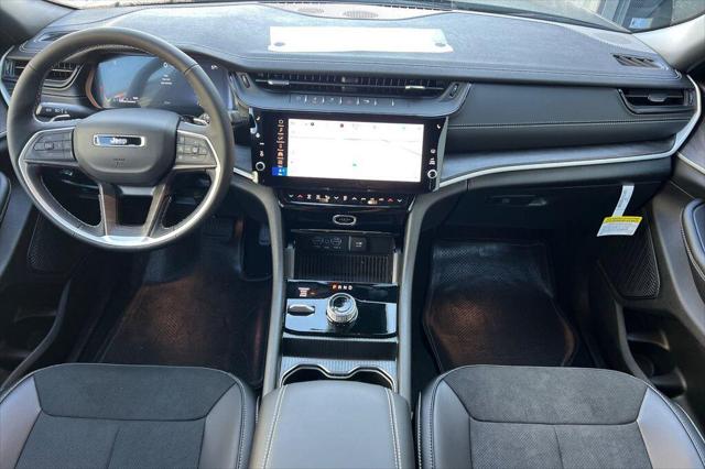 2026 Jeep Grand Cherokee L Grand Cherokee Laredo Altitude 4x4