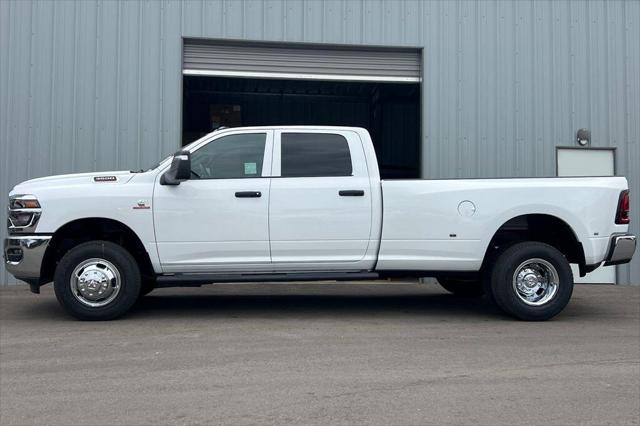 2026 Ram 3500 3500 Tradesman Crew Cab 4x4 8 Box