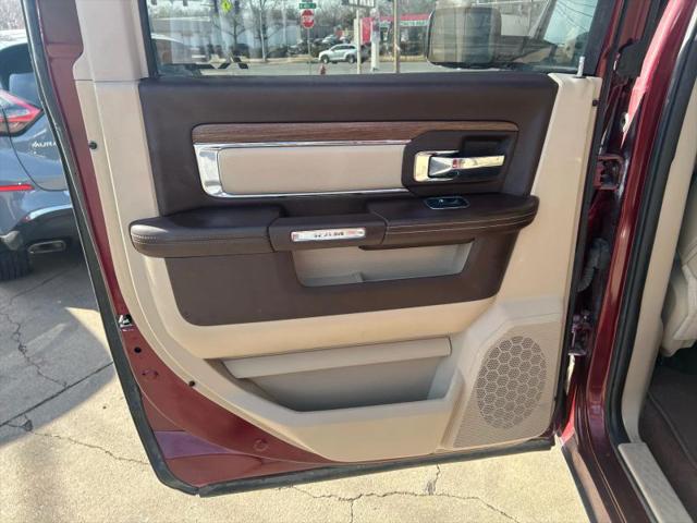 2018 Ram 1500 Laramie Crew Cab 4x4 6'4" Box