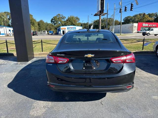 2021 Chevrolet Malibu FWD LT
