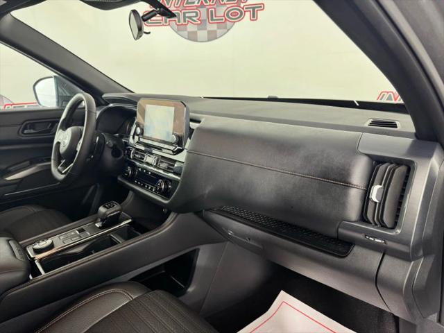 2025 Nissan Pathfinder Rock Creek 4WD