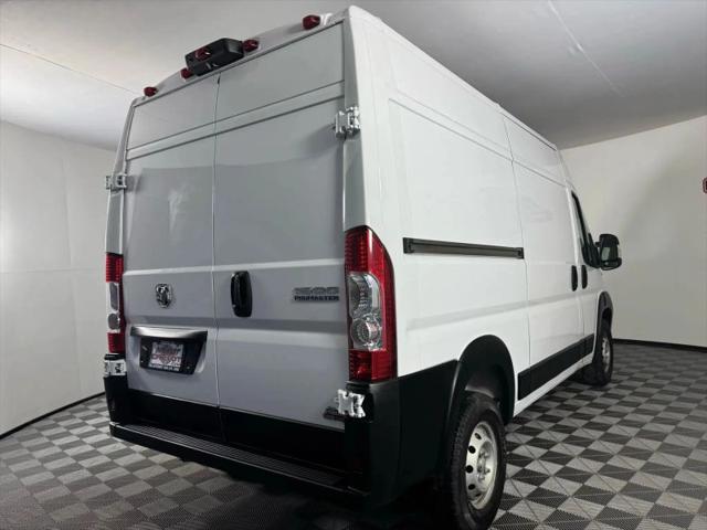 2024 Ram ProMaster Cargo Van Tradesman High Roof 136" WB w/Pass Seat