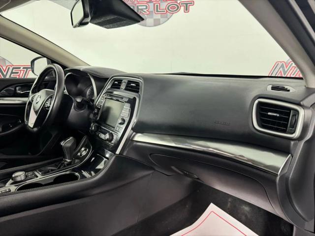 2023 Nissan Maxima SV Xtronic CVT
