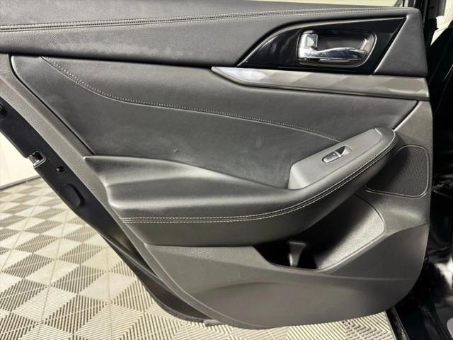 2023 Nissan Maxima SV Xtronic CVT