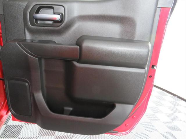 2022 Chevrolet Silverado 1500 4WD Crew Cab Short Bed LT
