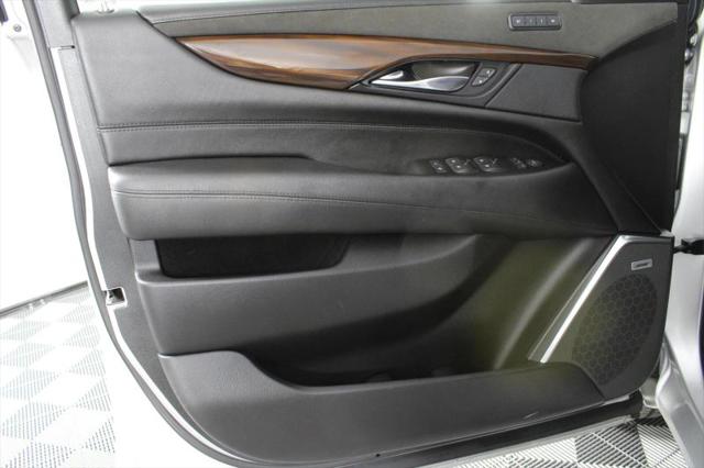 2020 Cadillac Escalade ESV 4WD Luxury