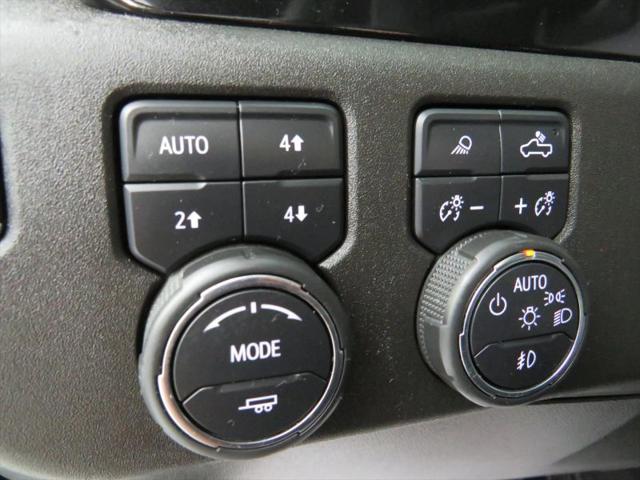 2022 Chevrolet Silverado 1500 4WD Crew Cab Short Bed High Country