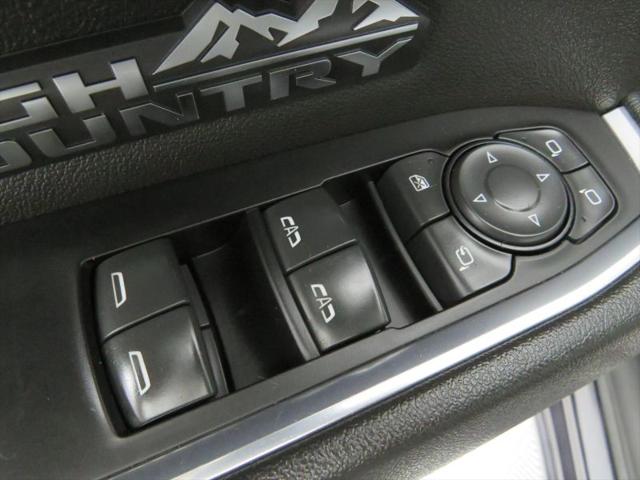 2022 Chevrolet Silverado 1500 4WD Crew Cab Short Bed High Country