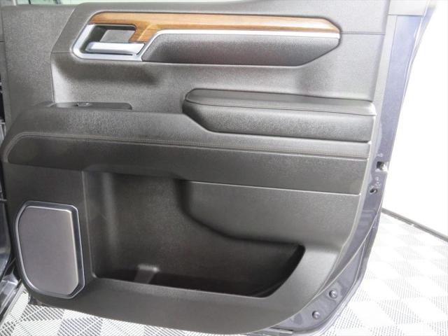 2022 Chevrolet Silverado 1500 4WD Crew Cab Short Bed High Country