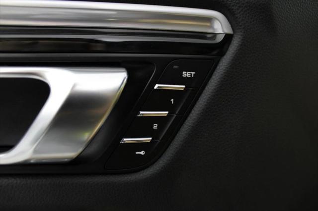 2018 Porsche Macan Sport Edition