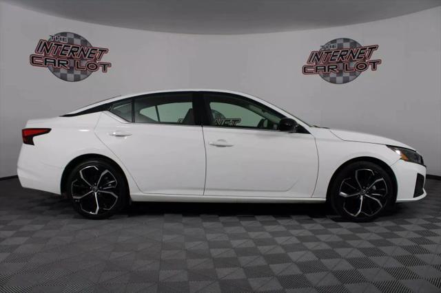 2024 Nissan Altima SR FWD