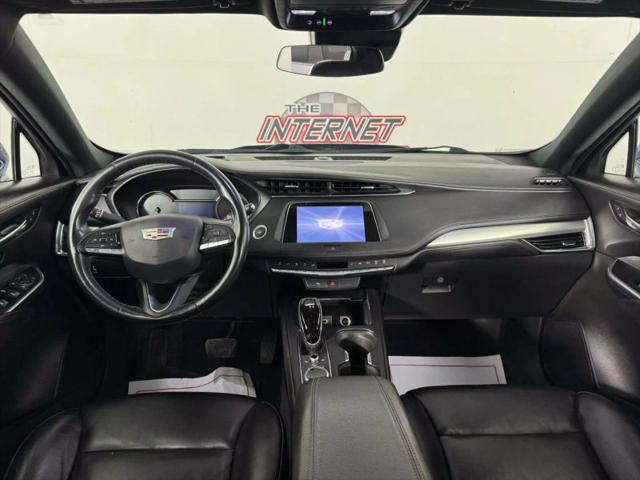 2021 Cadillac XT4 AWD Premium Luxury